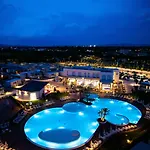Club Del Sole Romagna Family ホリデーパーク リッチョーネ