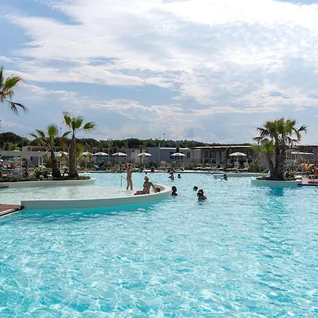 Club Del Sole Romagna Family Holiday park 4*