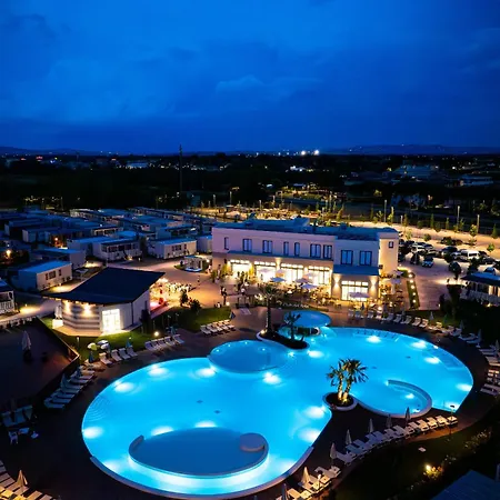 Prázdninový areál Club Del Sole Romagna Family 4*