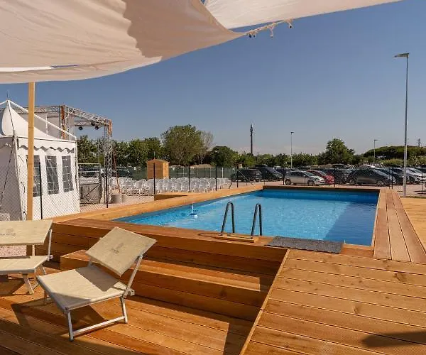 假日公园 Club Del Sole Romagna Family 里乔内