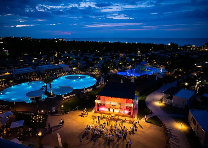 Club Del Sole Romagna Family 홀리데이파크 리치오네