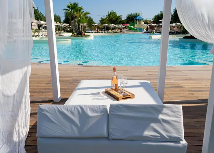 Club Del Sole Romagna Family Parco vacanze 4*